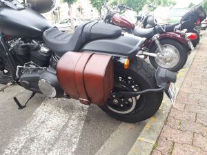 Sacoches Myleatherbikes Softail Fat bob (1)